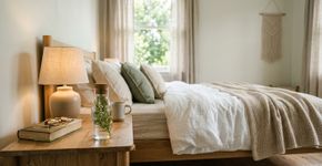 Colocar um frasco de alecrim com água no quarto: por que os especialistas recomendam e para que serve