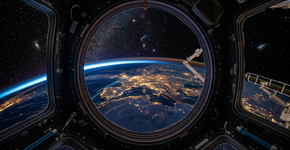Um astronauta da NASA aponta sua câmera da Estação Espacial e transforma experimentos em órbita em imagens tão estranhas que parecem arte de outro mundo
