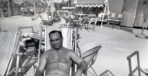 Conheça as fotos perdidas em rolos de filme antigos na Feira da Ladra, em Lisboa