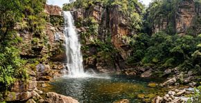 Quase 300 quilômetros de trilhas, 33 cachoeiras e três biomas em 152 mil hectares: o parque baiano onde a Cachoeira da Fumaça despenca por 390 metros entre campos rupestres, Cerrado e Mata Atlântica