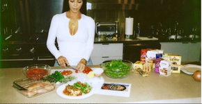Os 3 segredos da dieta de Kim Kardashian para perder peso