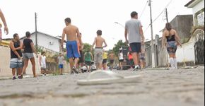 Campanha no Facebook incentiva crianças e adultos a brincarem na rua