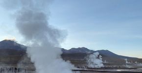 Como são os geysers del Tatio no deserto do Atacama, no Chile