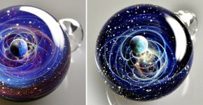 Esferas de vidro formam universos na arte de Satoshi Tomizu
