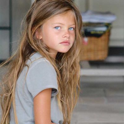 Aqui, a modelo tinha 6 anos
