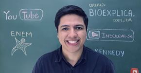 Com humor e didática, professor dá aulas de biologia no YouTube