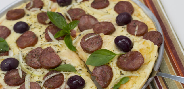 Pizza rápida de liquidificador para fazer em casa e sair da rotina