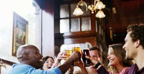 6 empresas onde o happy hour agita o ambiente de trabalho