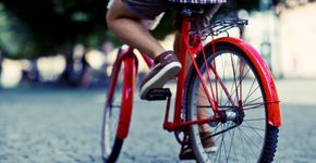 Alunos que usam bike ganham pontos extras em escola na Itália