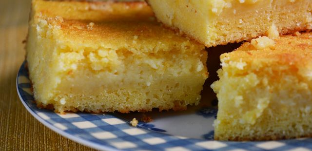 O bolo de fubá mais cremoso que você já provou – com um ingrediente especial