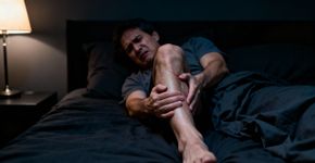 O que significa ter uma cãibra durante a noite?