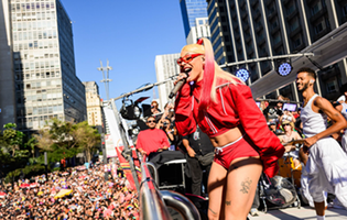 Galeria short: Amstel festeja a diversidade com várias ações que mantém vivo o legado de quase uma década ao lado da Parada do Orgulho LGBT+ em SP