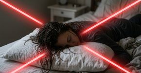 Os especialistas em cabelo explicam: dormir com os fios molhados pode aumentar o atrito e favorecer a quebra, especialmente quando o cabelo já está fragilizado