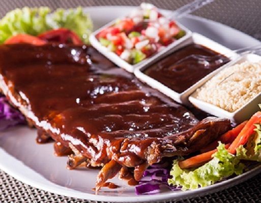 Mini costela de porco ao molho barbecue, no Estação Maxambomba: R$ 14,89 (para 2 pessoas) - Foto: Divulgação/ Olinda  - (Promoção não válida para o almoço)