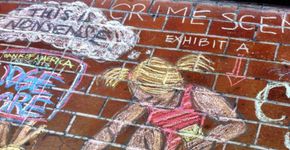 Nos EUA, homem é preso por desenhar com giz na calçada