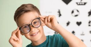 Miopia infantil: veja 10 mitos e verdades sobre a saúde visual das crianças