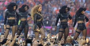 Policiais anunciam boicote à turnê de Beyonce após show no Super Bowl