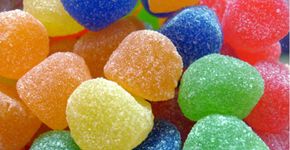 Alimentos que prejudicam os dentes e a saúde bucal