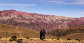 Conheça Humahuaca: montanhas coloridas e muita cultura ancestral no norte argentino