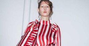 Bolsa-travesseiro invade desfile de moda em Londres