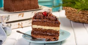 Coco e Ameixa são as frutas dos Bolos do Mês da Sodiê
