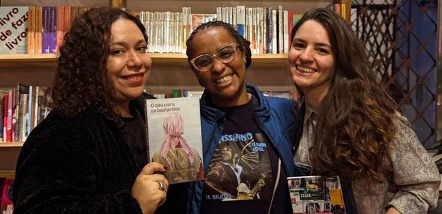 Só mulheres na estante: Clube do Livro Feminista cria roda online e gratuita livre de julgamentos