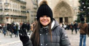 Maisa passa mal em Paris e é socorrida pela mãe