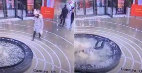 Mulher cai em fonte de shopping por estar distraída ao celular
