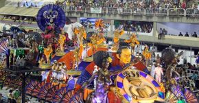 Carnaval Verso & Reverso