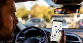 Motoristas de app trocam corridas por entregas e aumentam ganhos