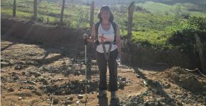 Brasileira com câncer percorre 1,4 mil km a pé em peregrinações