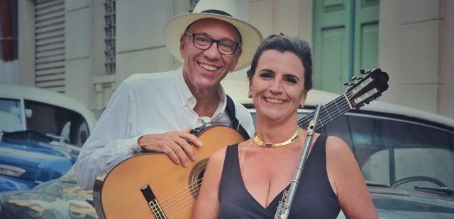 Tem Música no meu Café