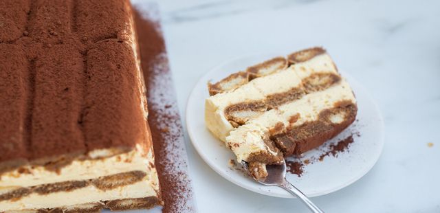 Faça um pavê de chocolate delicioso bem rápido e fácil para o fim de semana