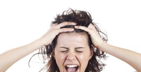 Mitos e verdades sobre a queda de cabelo durante a gestação