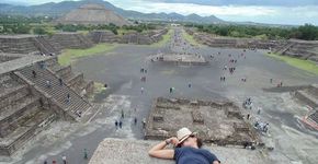 Jornalista mineira dá a volta ao mundo pedindo ‘carona’