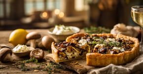 Agora é a hora de fazer uma torta clássica de outono, a família inteira vai comer tudo de uma vez