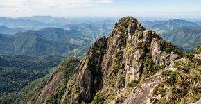 Montanhas entre 2.000 e 2.791 metros de altitude e o quinto ponto mais alto do Brasil: o parque de 28 mil hectares criado em 1937 que se tornou o mais antigo parque nacional do país