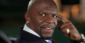 Terry Crews desabafa no Facebook e diz ser viciado em pornografia