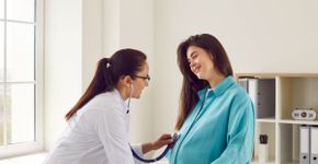 Novembro Roxo: 5 dicas para prevenir o parto prematuro