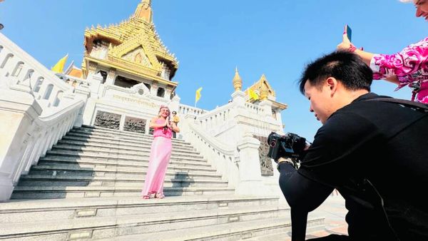 A empresária Jana Fantoni posa para fotógrafo Elas Viajam na Tailândia