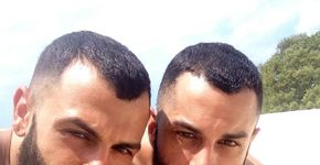 Namorados que parecem irmãos