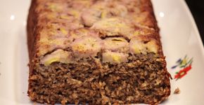 Bolo de banana e aveia: facílimo e sem farinha