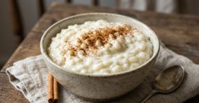 Cozinheiros: “O arroz com leite mais elegante e especial é feito com 150 ml de creme de leite, canela e um pouquinho de sal.”