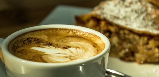 Aprenda a fazer uma mistura para cappuccino em pó delicioso e durável