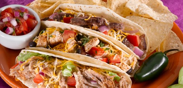 Tacos de frango para fazer na hora da fome