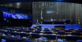 O que faz um senador da República no Brasil?