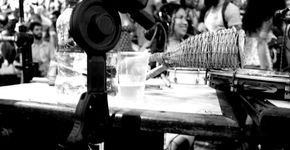 Pedra do Sal tem roda de samba todas as sextas-feiras