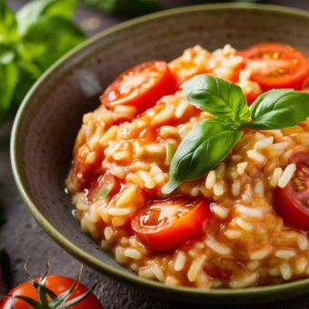 Featured mobile: Este risoto de tomate-cereja com manjericão é a receita fácil que faltava para o seu jantar