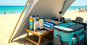 Qual é melhor: um protetor solar guardado na geladeira ou um mantido em temperatura ambiente?