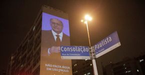 Greenpeace faz projeção em prédio de SP para expor mentiras sobre a crise hídrica
